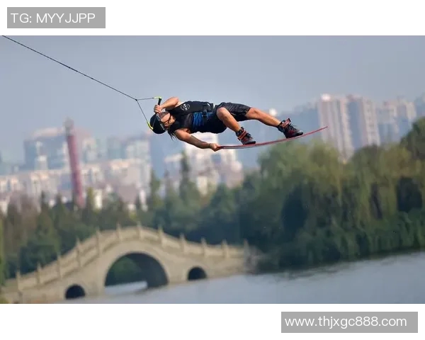 成都极限运动队以93分稳居联赛积分榜首位展现强劲实力